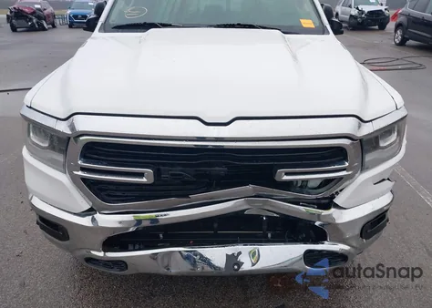 2019 Ram 1500 Big Horn/Lone Star 4X4 5'7 Box z USA, uszkodzony, nr VIN 1C6SRFFT0KN578745